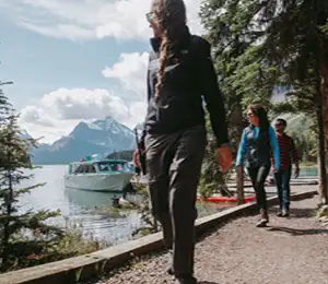 Maligne Lake Tour mit Bootsfahrt