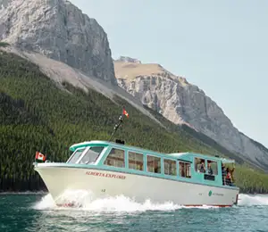 Banff Lake Minnewanka Bootstour